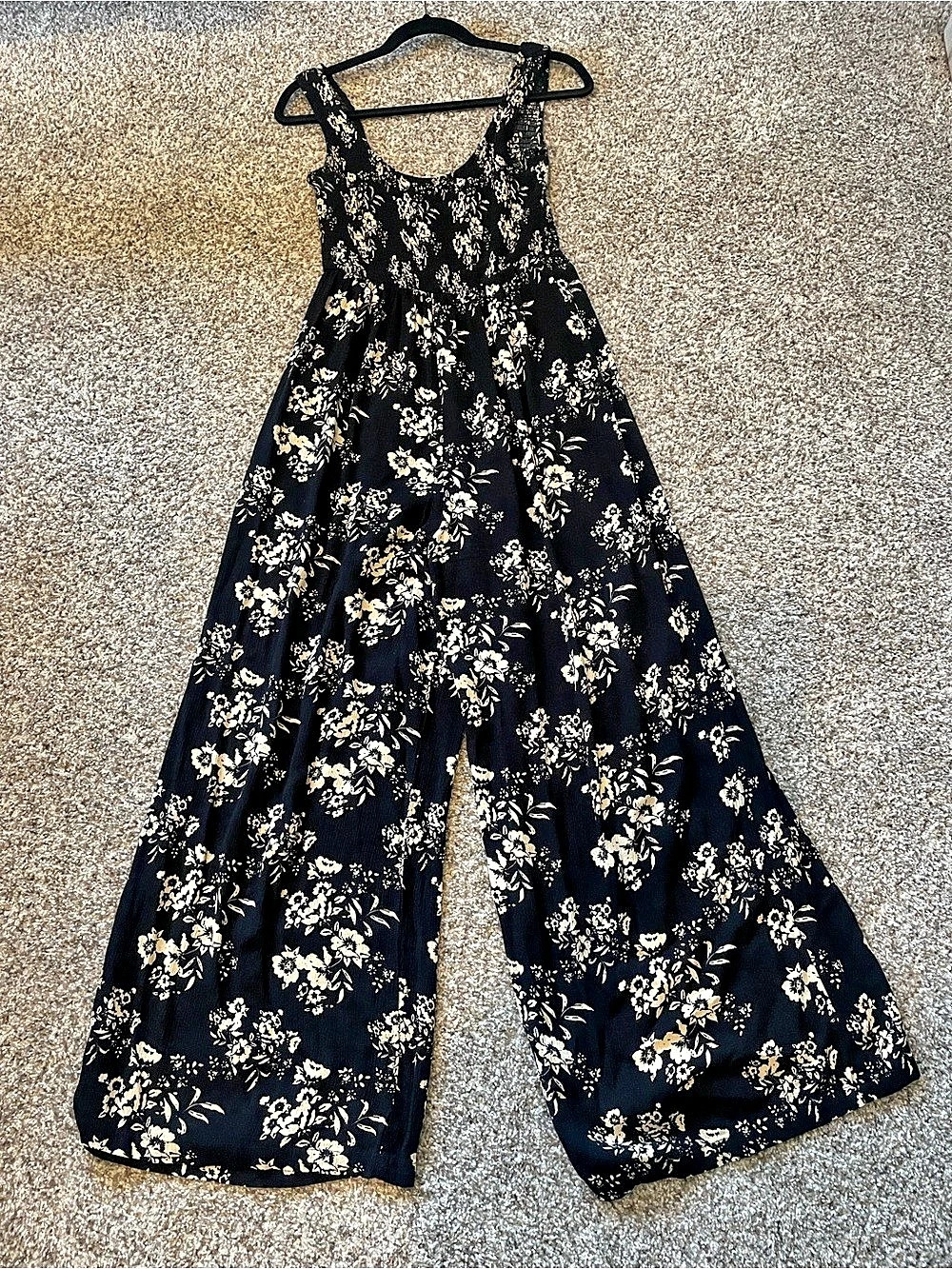 J is for 25Justify - Floral Wide Leg Jumpsuit in Black & Cream Size Large